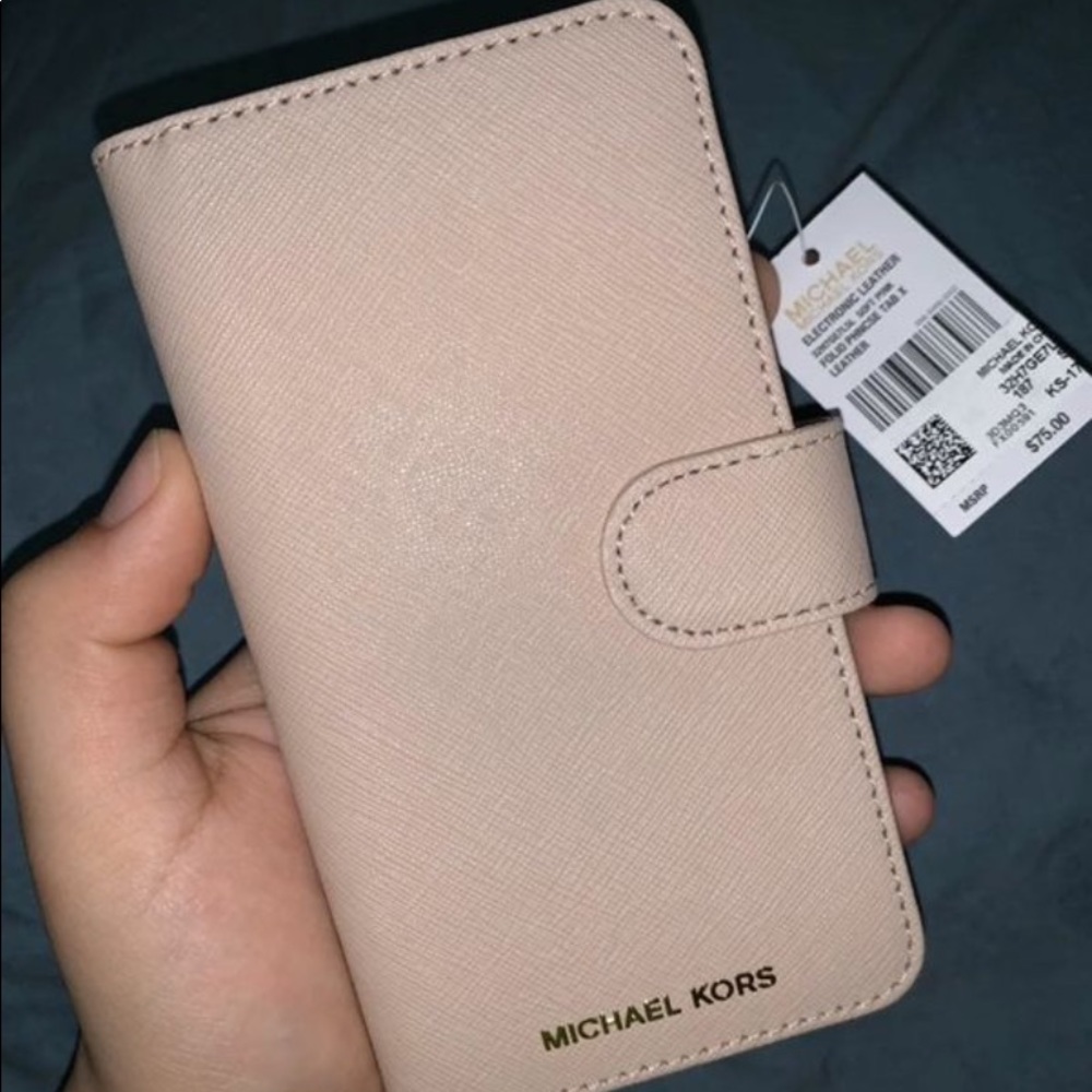 Michael Kors iPhone X/XS Wallet Case - Picture 2 of 7